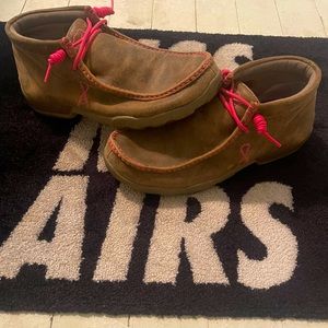 Used Woman Twisted X Bomber Leather Moccasins Size 9 1/2 M